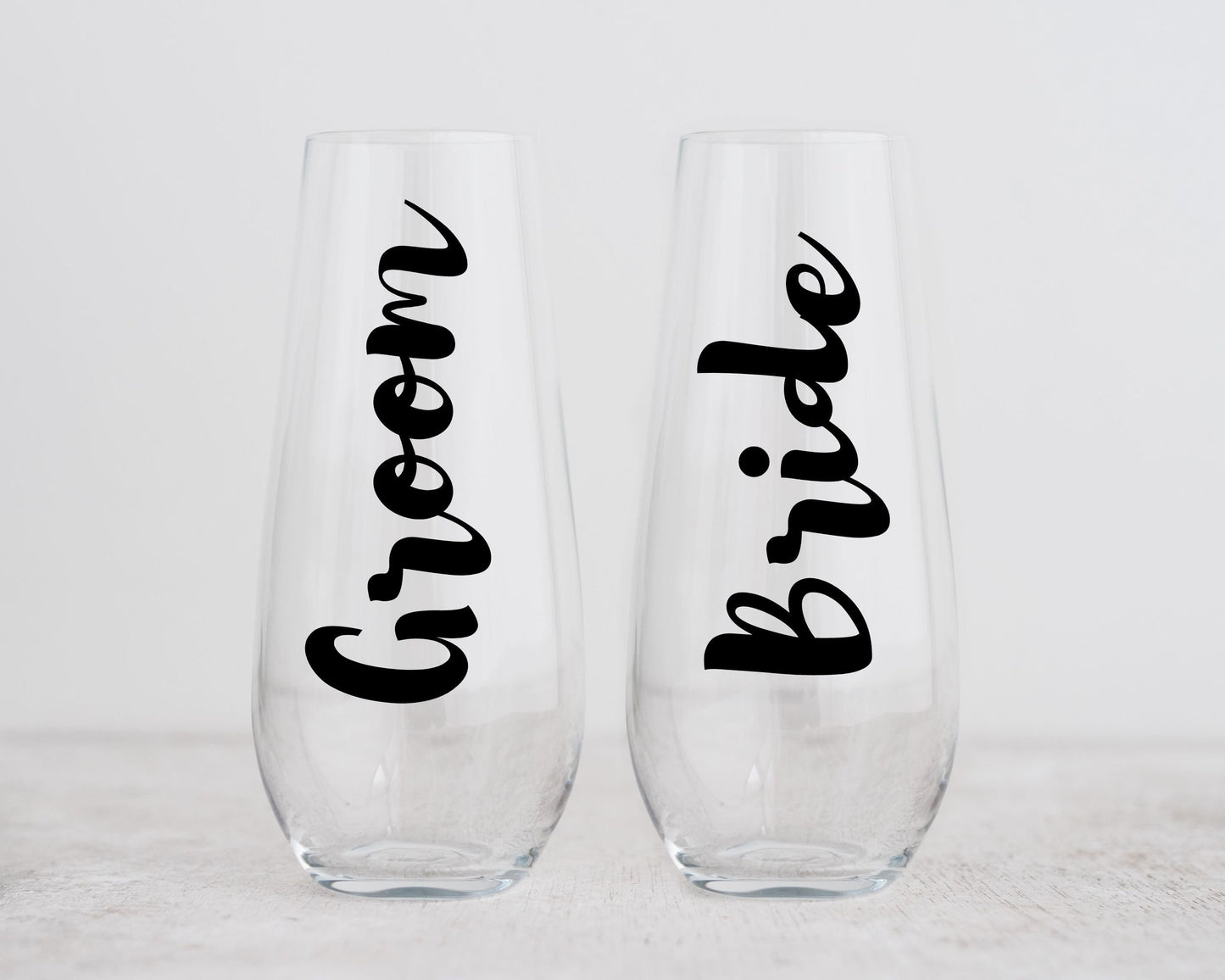 Bride and Groom Stemless Champagne Flutes, Champagne Flutes, Bridal Party, Wedding Gifts, Gift for Fiance, Bachelorette Party